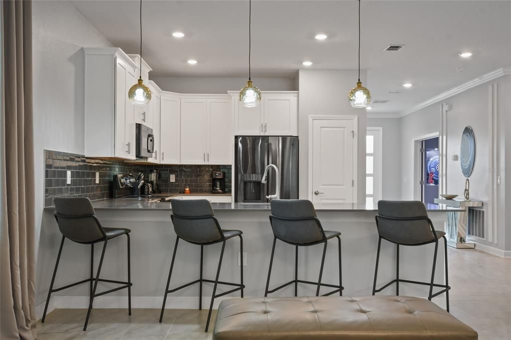 For Sale: $968,000 (8 beds, 5 baths, 4289 Square Feet)