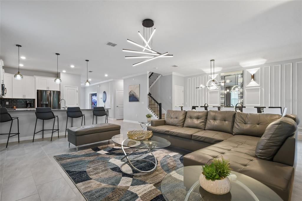 For Sale: $968,000 (8 beds, 5 baths, 4289 Square Feet)