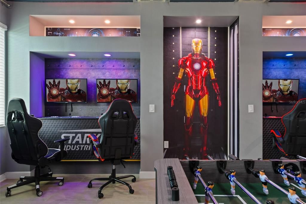 For Sale: $968,000 (8 beds, 5 baths, 4289 Square Feet)