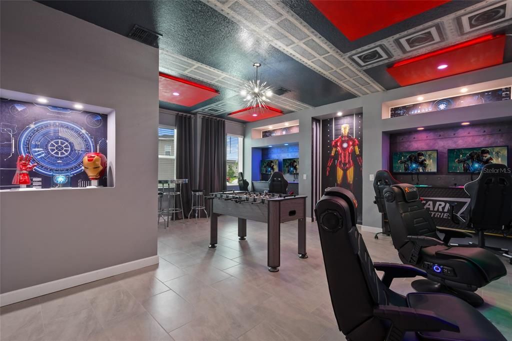 For Sale: $968,000 (8 beds, 5 baths, 4289 Square Feet)