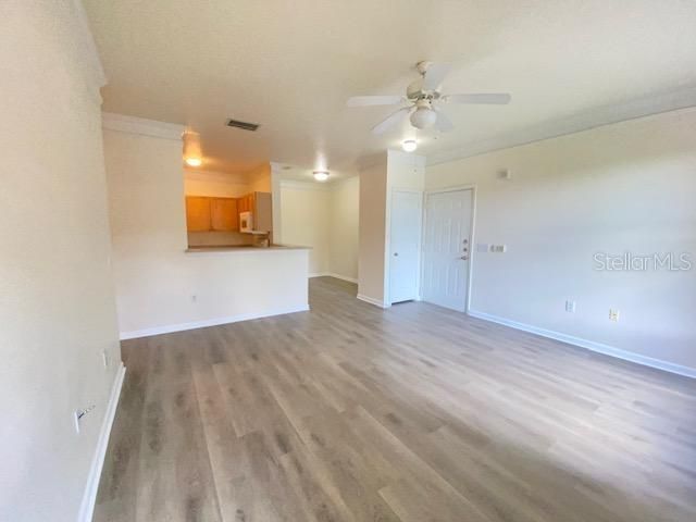 For Rent: $1,500 (1 beds, 1 baths, 765 Square Feet)