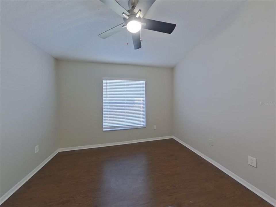 В аренду: $2,369 (4 спален, 2 ванн, 1564 Квадратных фут)