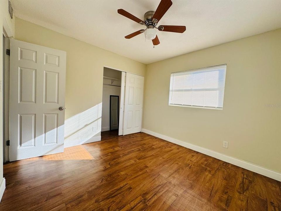 For Rent: $2,050 (3 beds, 1 baths, 1092 Square Feet)