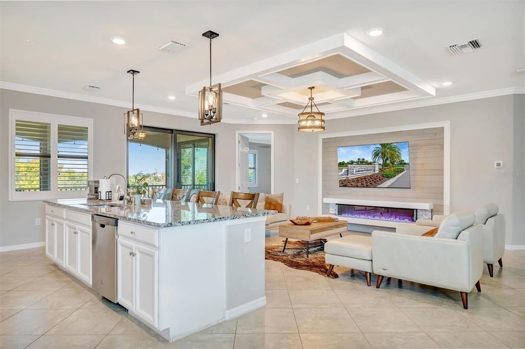 En Venta: $650,000 (3 camas, 2 baños, 2108 Pies cuadrados)