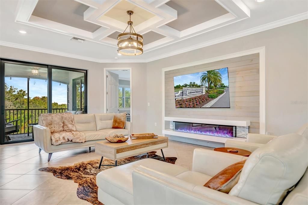 En Venta: $650,000 (3 camas, 2 baños, 2108 Pies cuadrados)