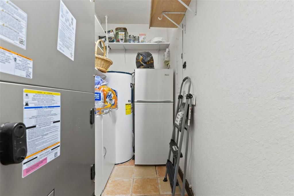 En Venta: $910,000 (3 camas, 3 baños, 3406 Pies cuadrados)