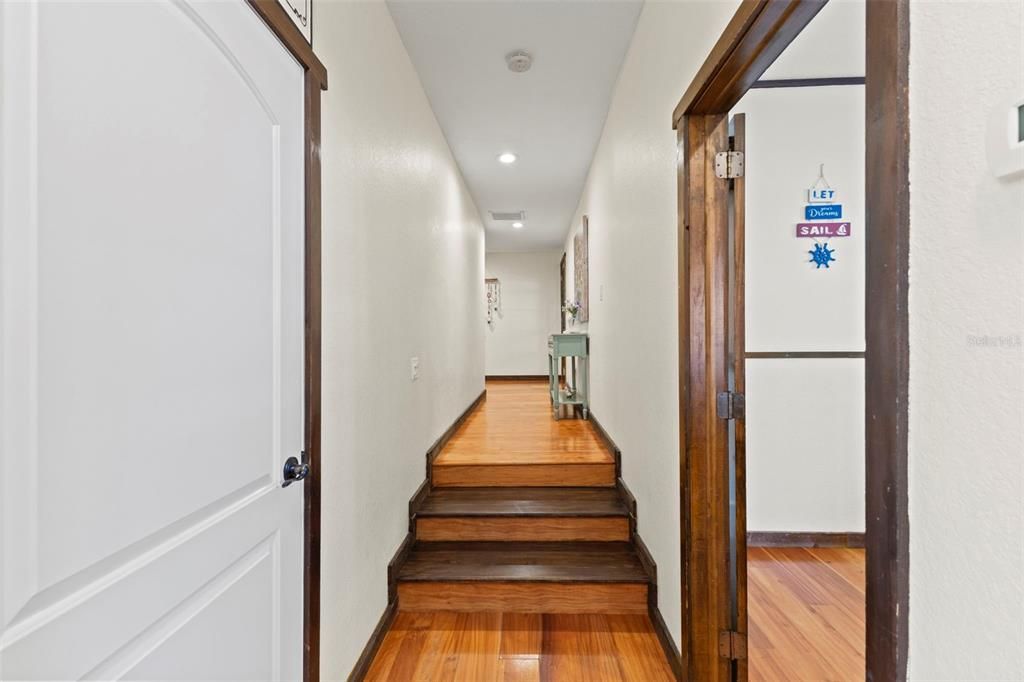 En Venta: $910,000 (3 camas, 3 baños, 3406 Pies cuadrados)