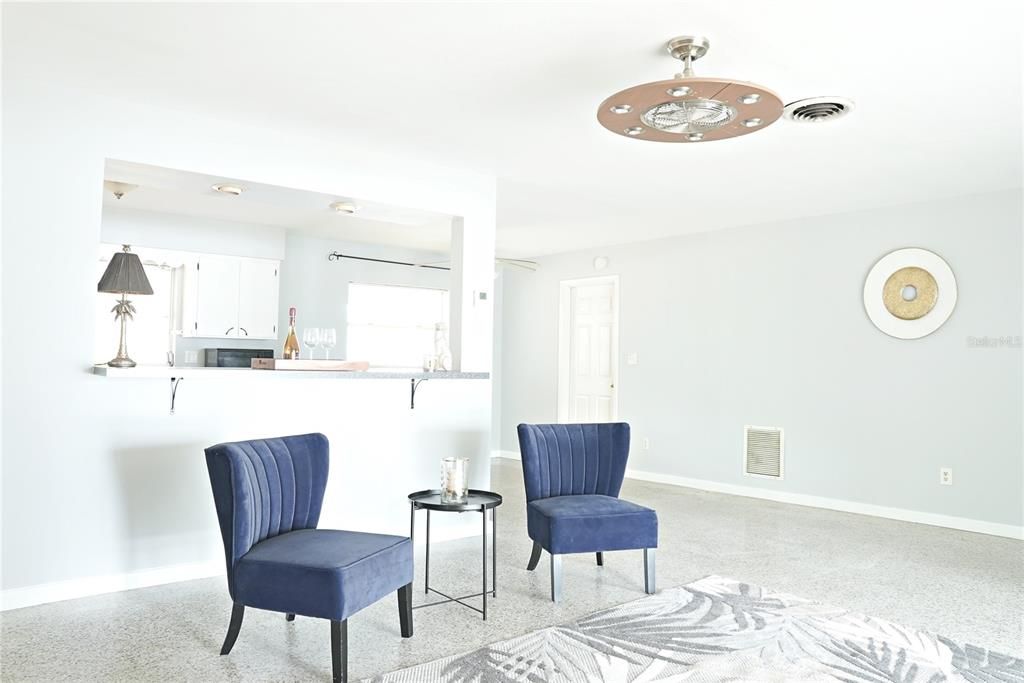 待售: $519,000 (3 贝兹, 1 浴室, 1442 平方英尺)