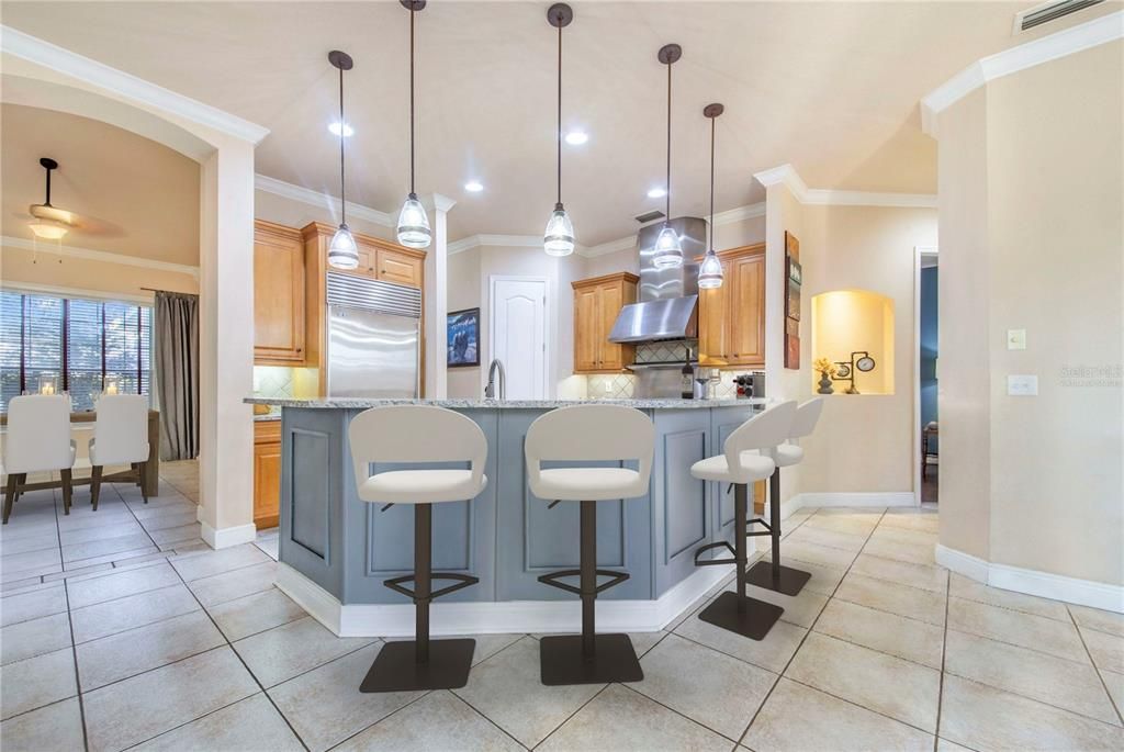 For Sale: $499,000 (4 beds, 3 baths, 2221 Square Feet)