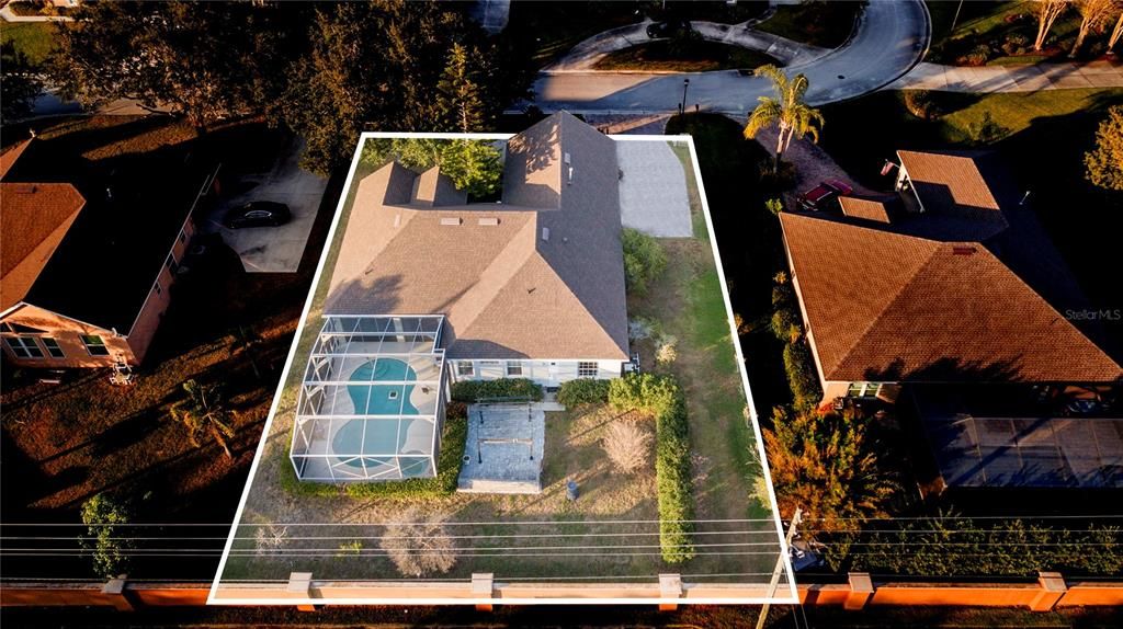 For Sale: $499,000 (4 beds, 3 baths, 2221 Square Feet)