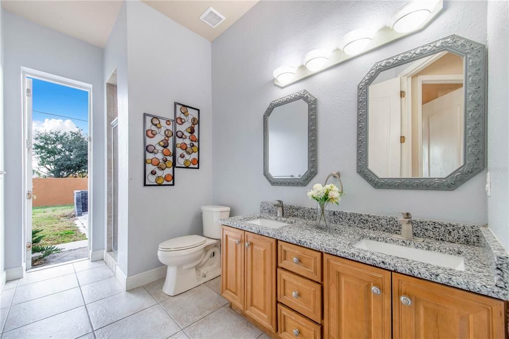 For Sale: $499,000 (4 beds, 3 baths, 2221 Square Feet)