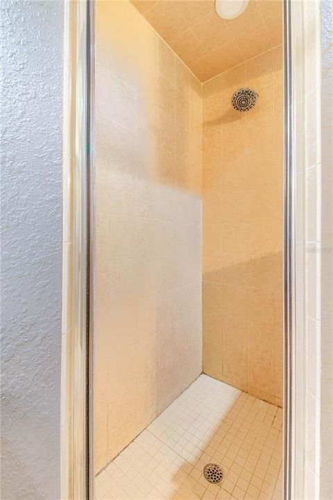 For Sale: $499,000 (4 beds, 3 baths, 2221 Square Feet)