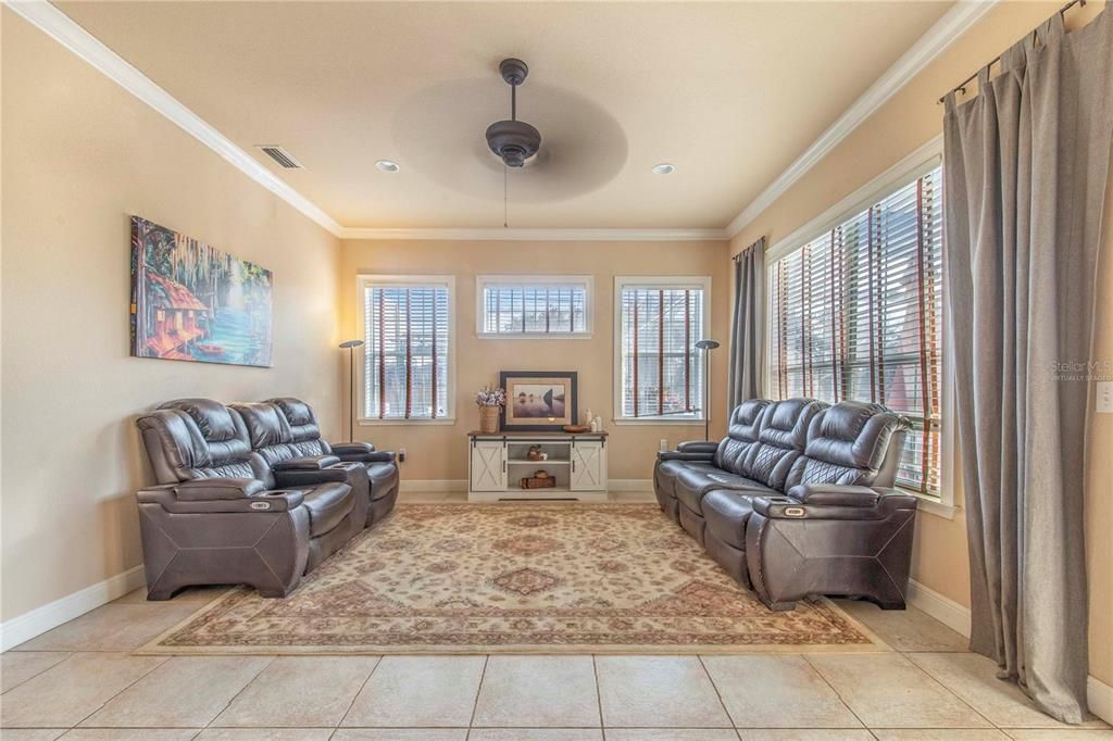 For Sale: $499,000 (4 beds, 3 baths, 2221 Square Feet)