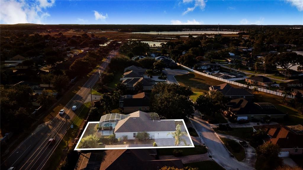 For Sale: $499,000 (4 beds, 3 baths, 2221 Square Feet)