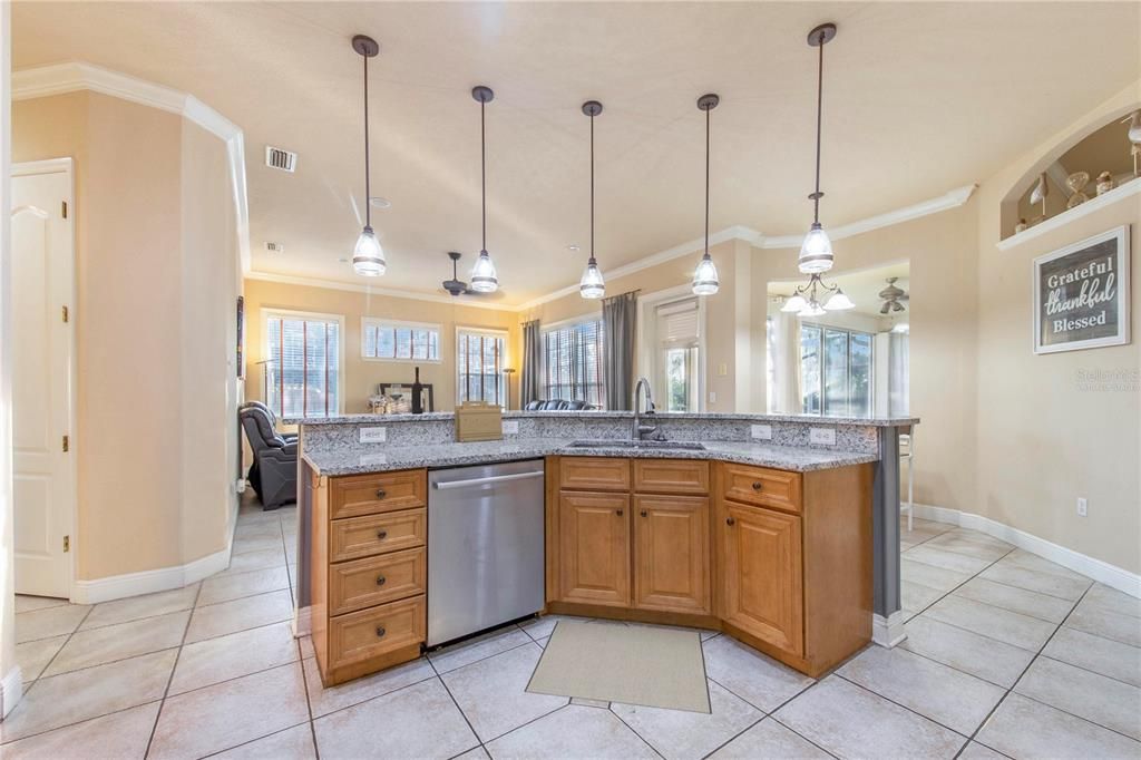 For Sale: $499,000 (4 beds, 3 baths, 2221 Square Feet)