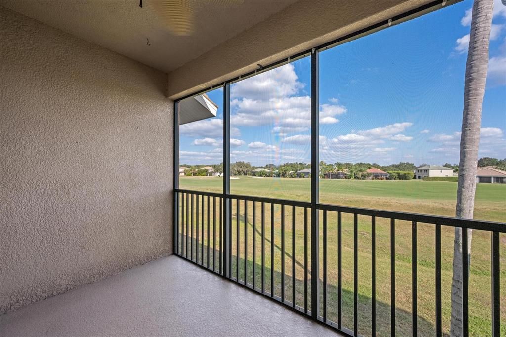 For Sale: $235,000 (2 beds, 2 baths, 1104 Square Feet)