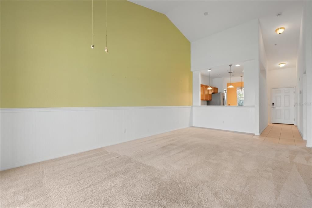 For Sale: $235,000 (2 beds, 2 baths, 1104 Square Feet)