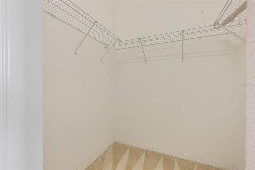 For Sale: $235,000 (2 beds, 2 baths, 1104 Square Feet)