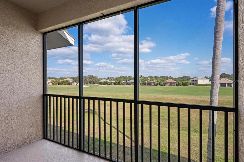 For Sale: $235,000 (2 beds, 2 baths, 1104 Square Feet)