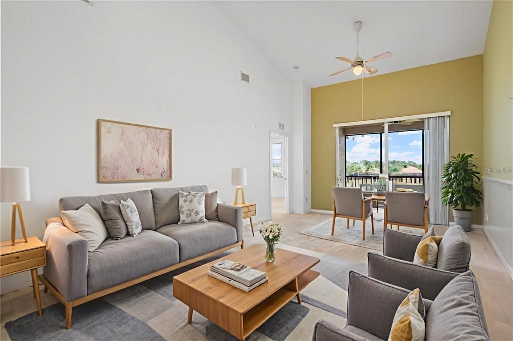 For Sale: $235,000 (2 beds, 2 baths, 1104 Square Feet)