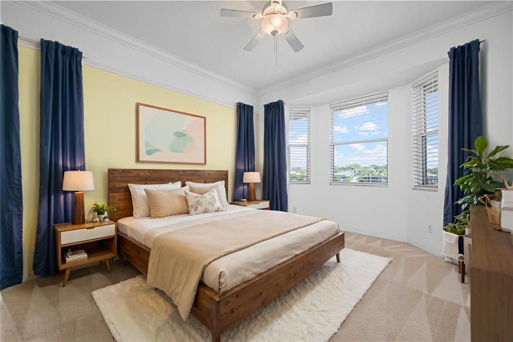 For Sale: $235,000 (2 beds, 2 baths, 1104 Square Feet)