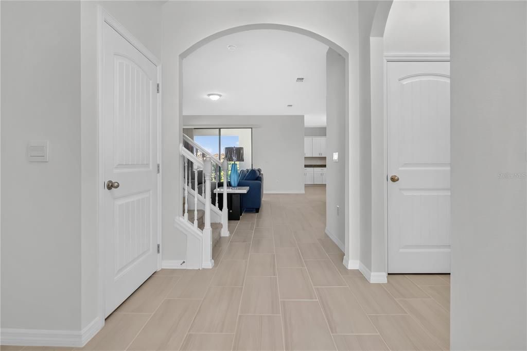 For Rent: $3,200 (4 beds, 3 baths, 2474 Square Feet)