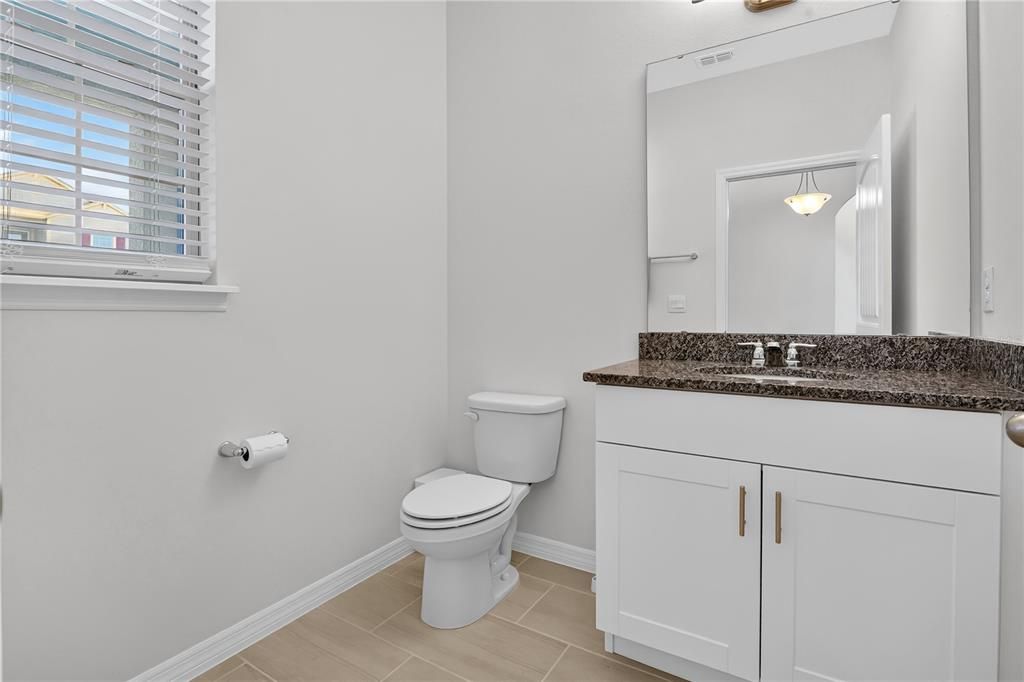 For Rent: $3,200 (4 beds, 3 baths, 2474 Square Feet)