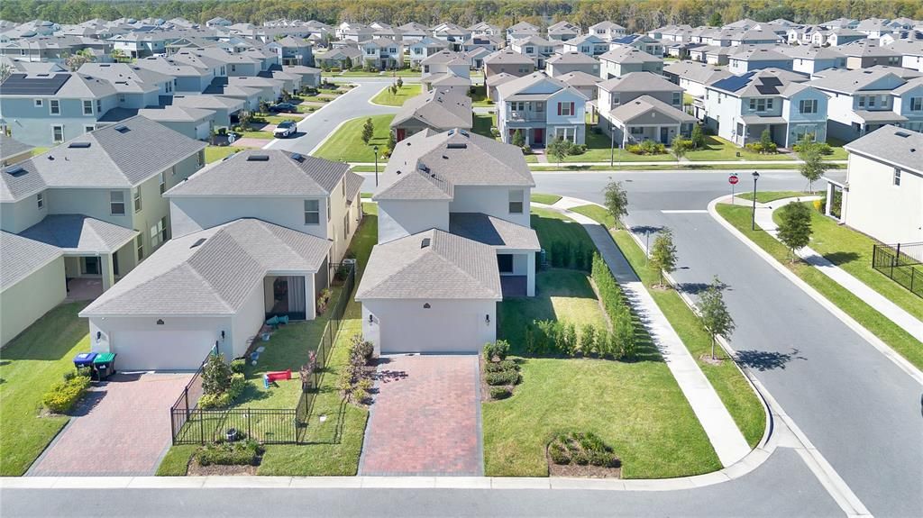 For Rent: $3,200 (4 beds, 3 baths, 2474 Square Feet)