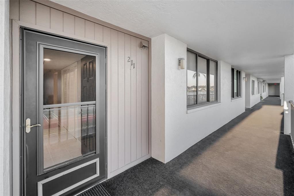 En Venta: $385,000 (2 camas, 2 baños, 1265 Pies cuadrados)