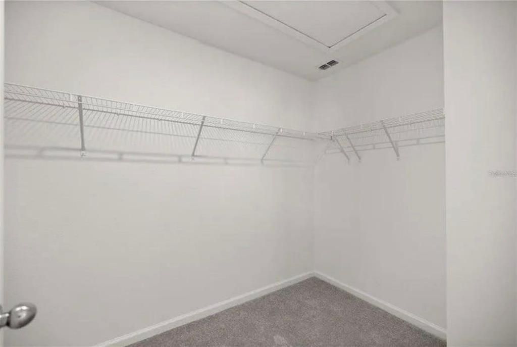 For Rent: $1,625 (3 beds, 2 baths, 1707 Square Feet)