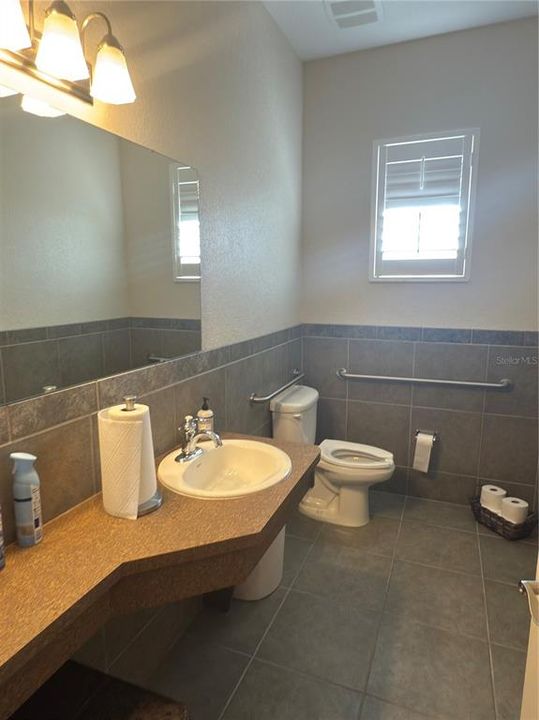 На продажу: $1,640,000 (0 спален, 0 ванн, 6048 Квадратных фут)