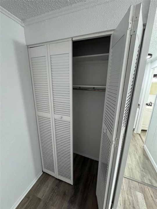 В аренду: $929 (0 спален, 1 ванн, 288 Квадратных фут)