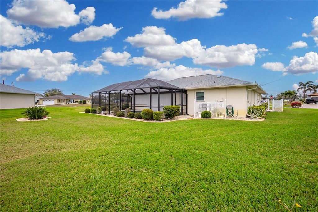 En Venta: $329,000 (3 camas, 2 baños, 1579 Pies cuadrados)