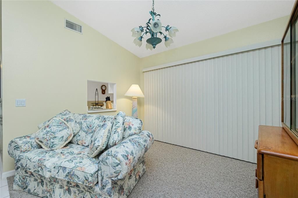 En Venta: $329,000 (3 camas, 2 baños, 1579 Pies cuadrados)