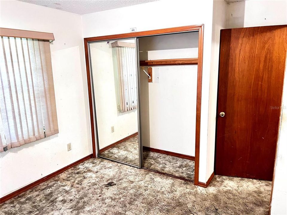 Под контрактом: $199,000 (3 спален, 2 ванн, 1248 Квадратных фут)