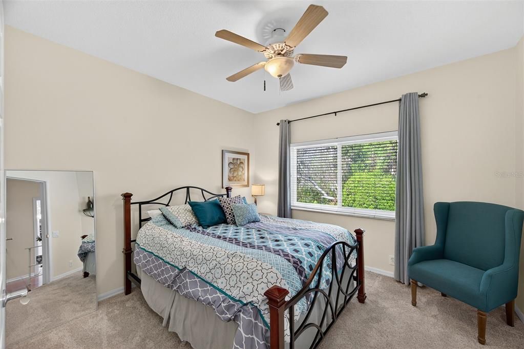 Под контрактом: $525,000 (3 спален, 2 ванн, 2368 Квадратных фут)