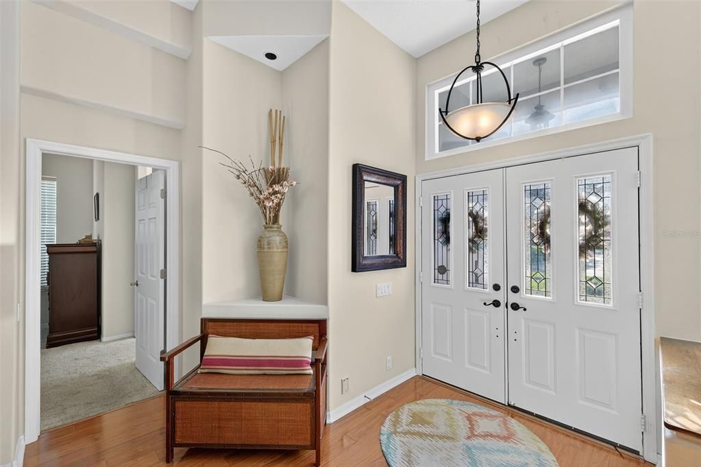 Под контрактом: $525,000 (3 спален, 2 ванн, 2368 Квадратных фут)