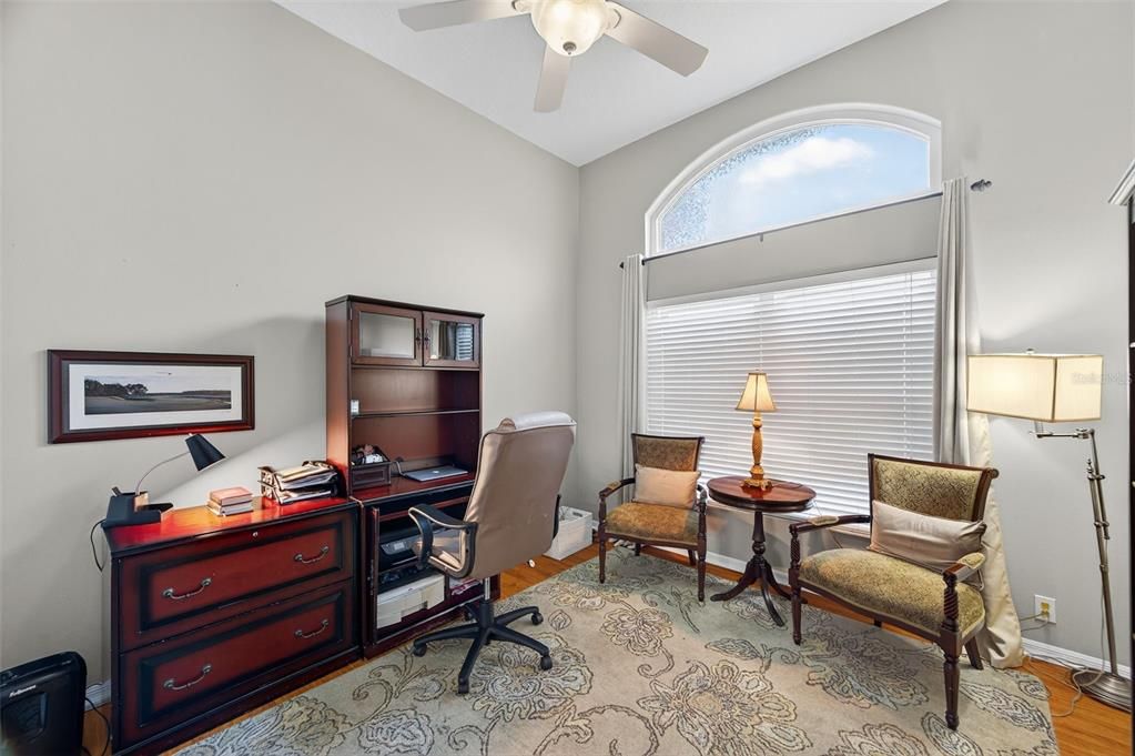 Под контрактом: $525,000 (3 спален, 2 ванн, 2368 Квадратных фут)