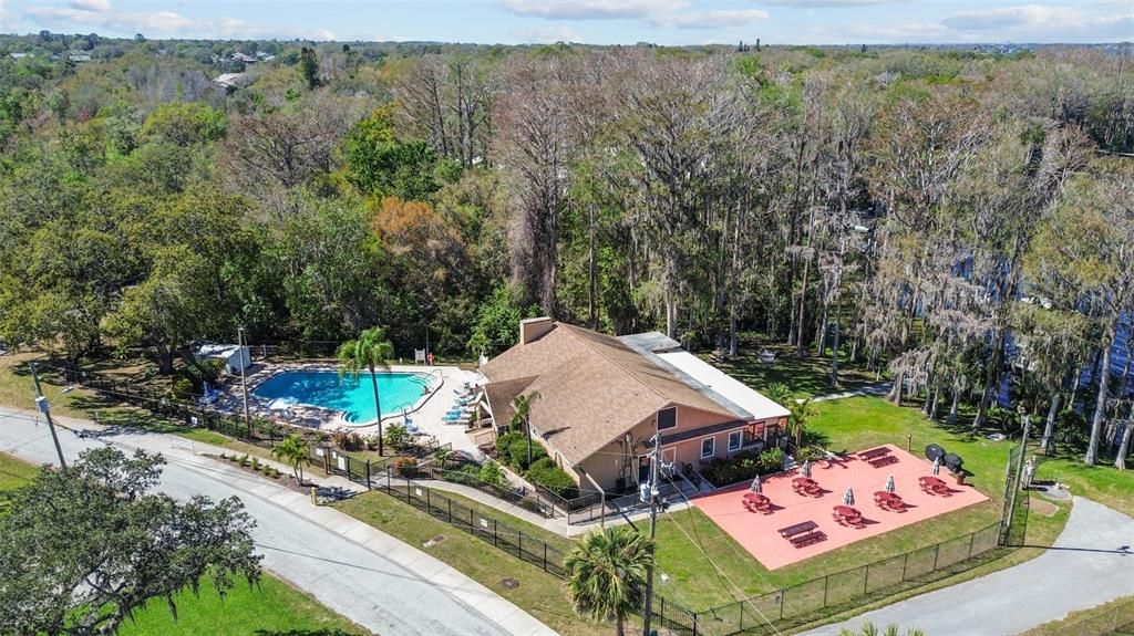 For Sale: $295,000 (2 beds, 2 baths, 1230 Square Feet)