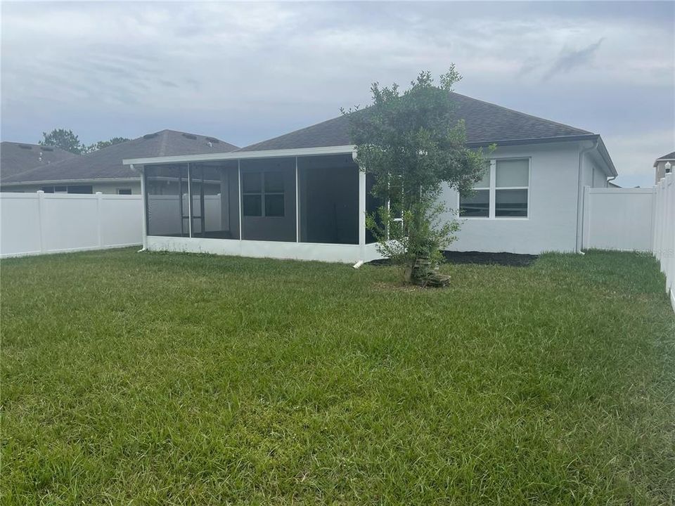 En Renta: $1,900 (3 camas, 2 baños, 1377 Pies cuadrados)