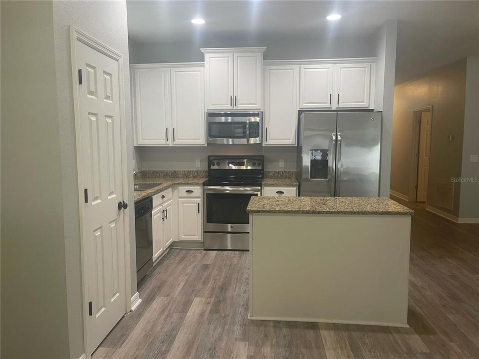 En Renta: $1,900 (3 camas, 2 baños, 1377 Pies cuadrados)