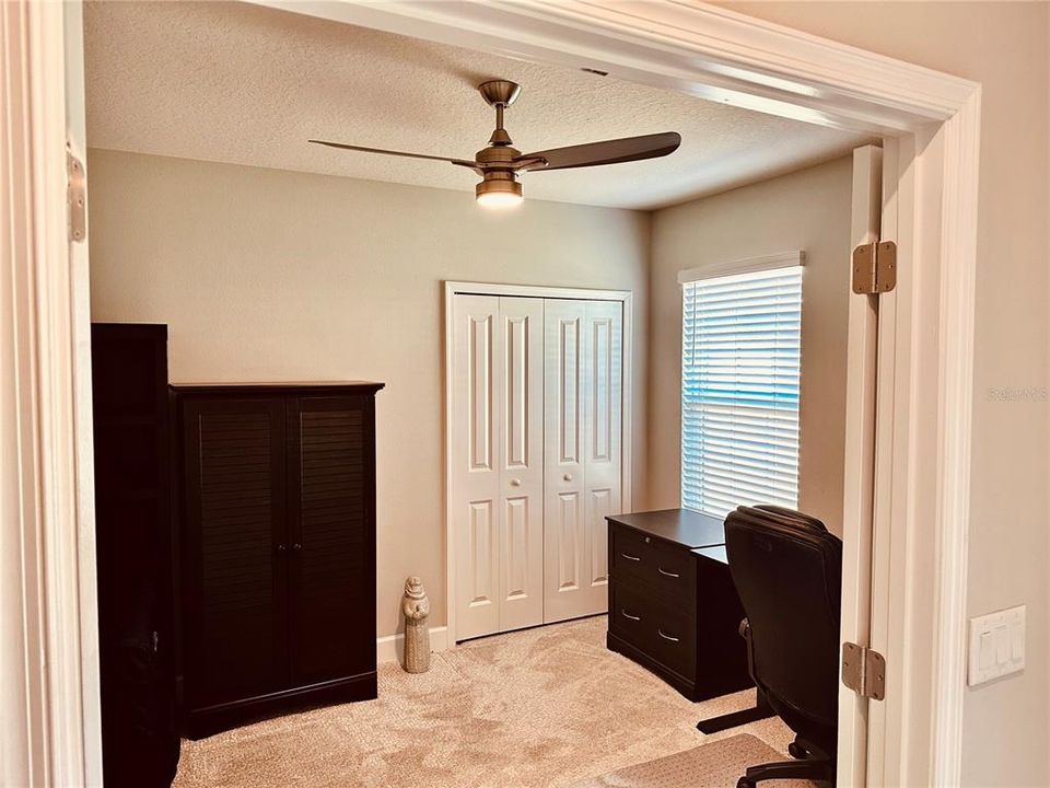 For Sale: $325,000 (3 beds, 2 baths, 1532 Square Feet)