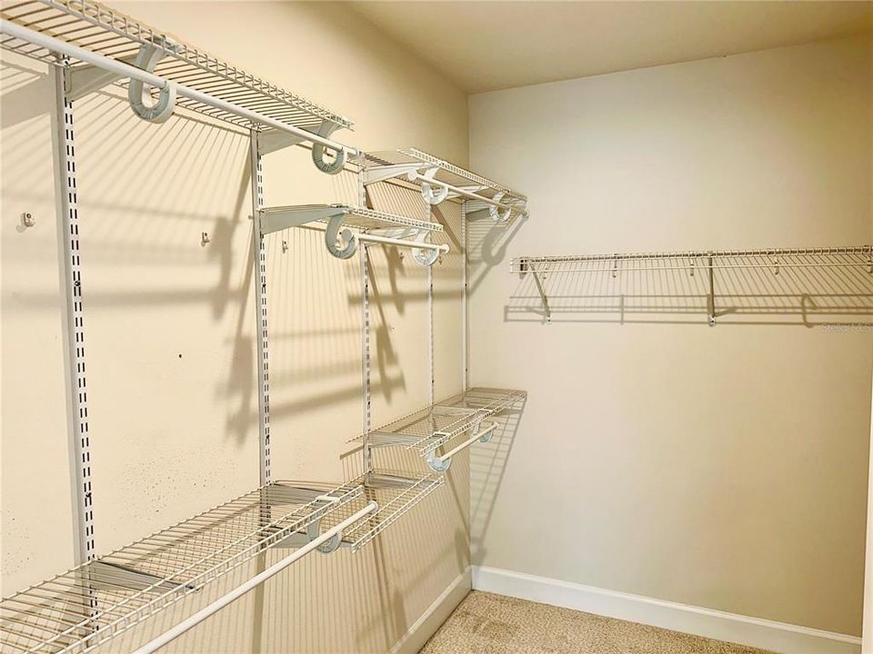 For Sale: $325,000 (3 beds, 2 baths, 1532 Square Feet)