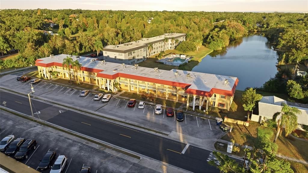 For Sale: $130,000 (2 beds, 2 baths, 1000 Square Feet)