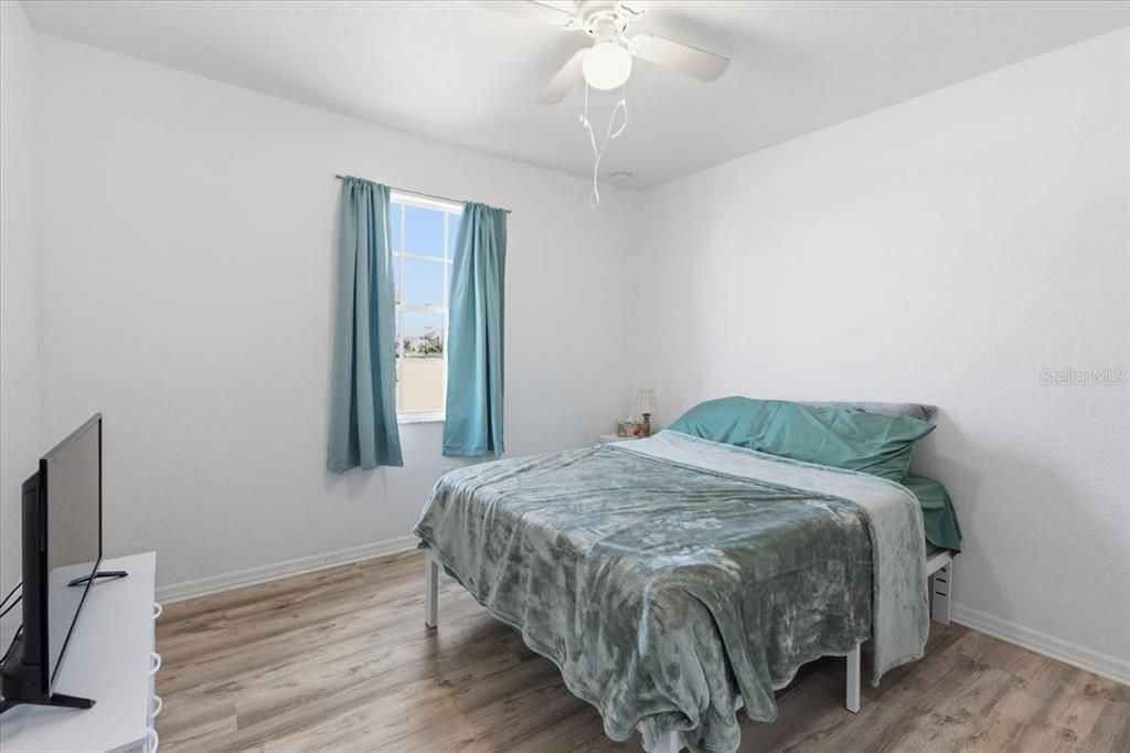 For Rent: $3,500 (3 beds, 2 baths, 1116 Square Feet)