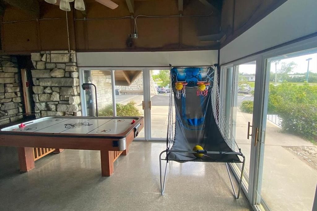 For Rent: $3,500 (3 beds, 2 baths, 1116 Square Feet)