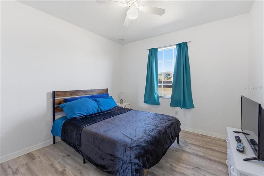 For Rent: $3,500 (3 beds, 2 baths, 1116 Square Feet)