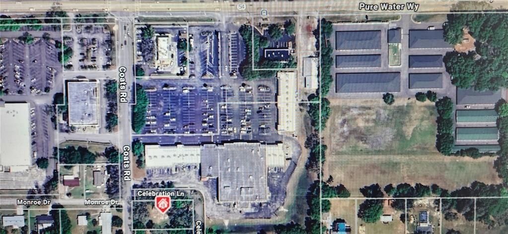 待售: $249,000 (0.48 acres)