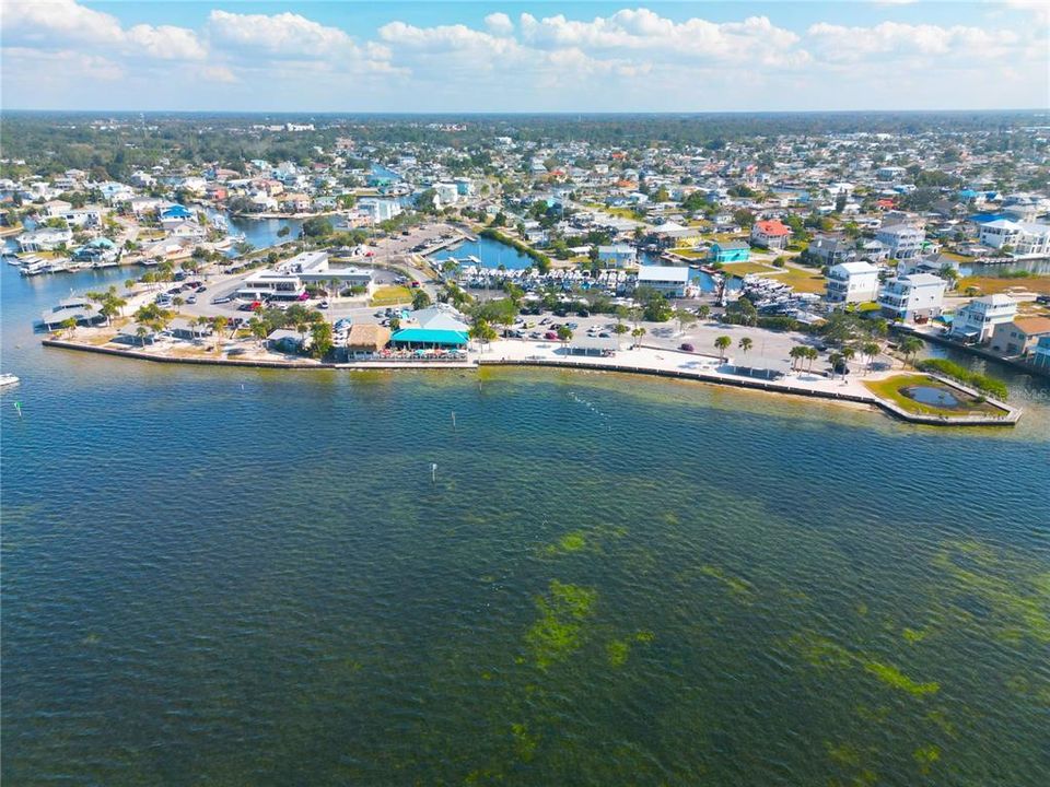 For Sale: $325,000 (2 beds, 1 baths, 768 Square Feet)