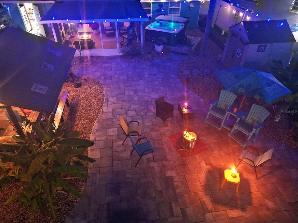 For Sale: $325,000 (2 beds, 1 baths, 768 Square Feet)